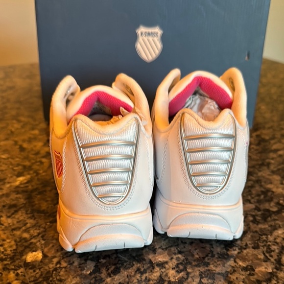 K-Swiss pink collection White Retro Low Sneakers NWT 8.5 - Picture 6 of 10